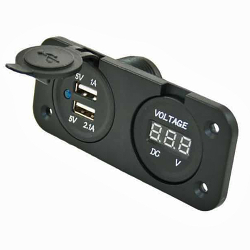 Waterdicht stopcontact USB en Voltmeter